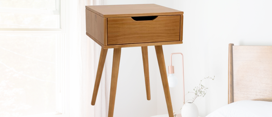 Mesa de Cabeceira Retrô Memphis Nozes: Charme Vintage com Toque Moderno Mesa de Cabeceira Retrô Memphis Nozes: Charme Vintage com Toque Moderno