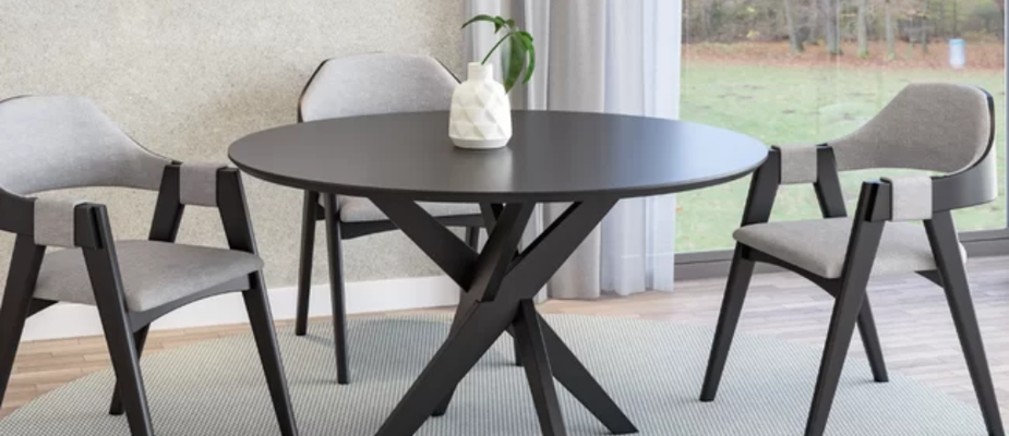 Conjunto Mesa Lisboa com Cadeiras Madrid em Preto e Linho Cinza: Contraste e Elegância